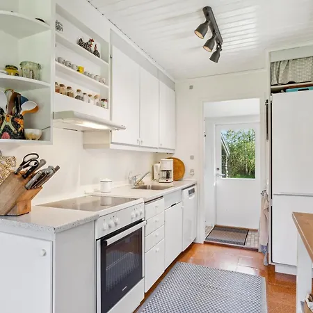 Holiday home Cozy House Within Walking Distance To The Water Ebeltoft